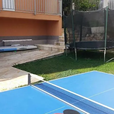 Vendégház Bela *