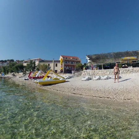 Vendégház Bela Trogir